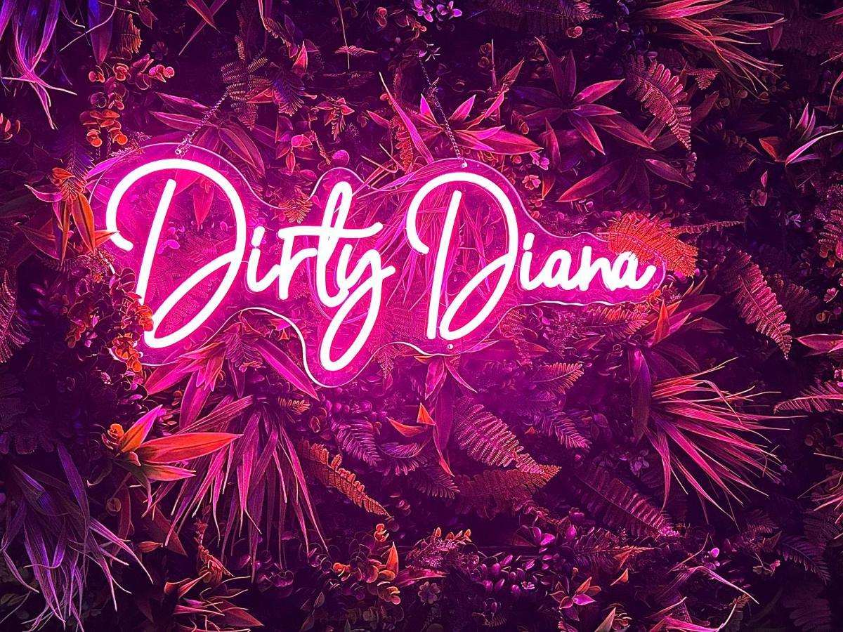 Love Room Suite Dirty Diana Aubagne Eksteriør billede